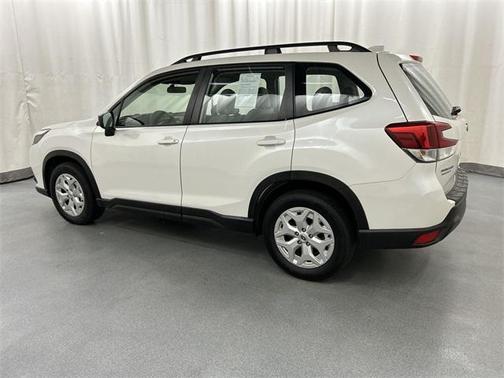 2022 Subaru Forester Base