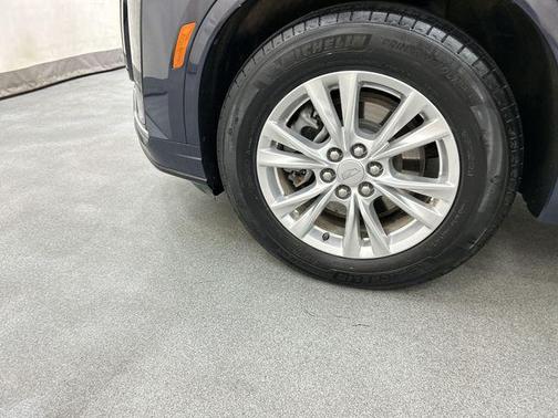 Midnight Sky Metallic 2024 Cadillac XT6 Luxury AWD