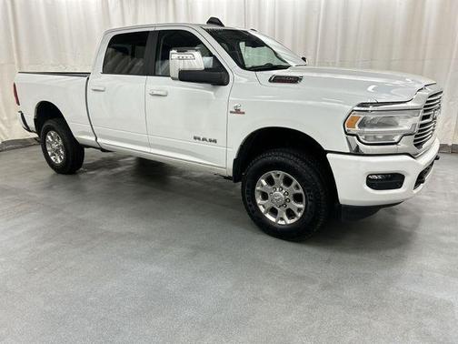 Bright White Clearcoat 2024 RAM 2500 Laramie Crew Cab 4x4 6'4' Box