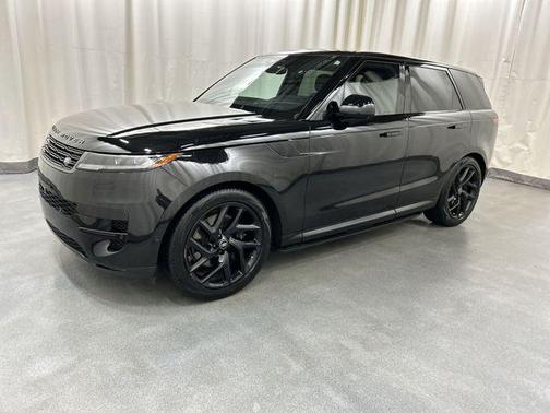 2024 Land Rover Range Rover Sport SE