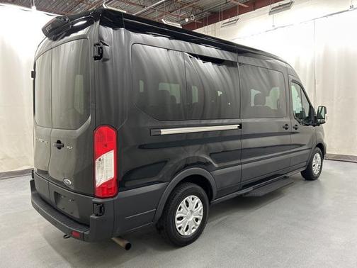 2023 Ford Transit-350 XLT