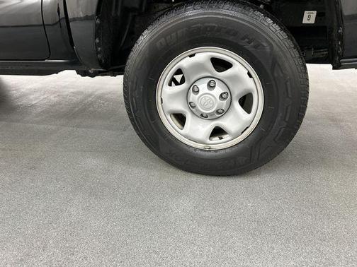 2020 Toyota Tacoma SR