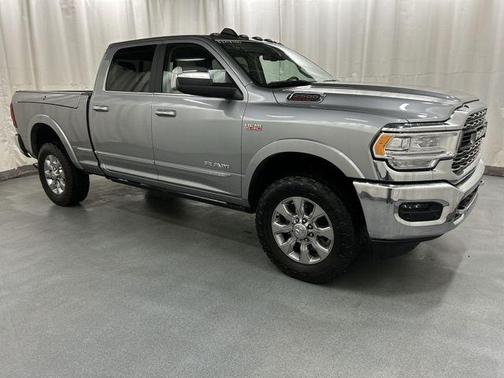 2020 RAM 2500 Limited Crew Cab 4X4 6'4' Box