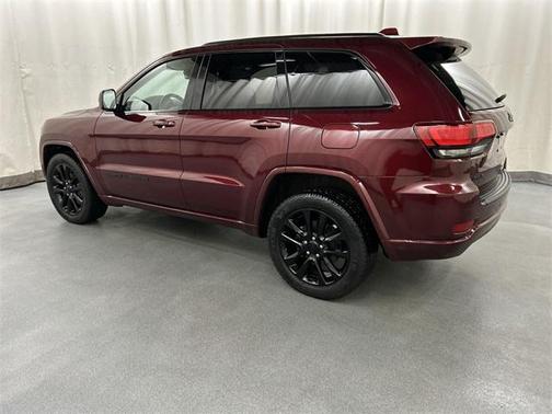 2020 Jeep Grand Cherokee Altitude
