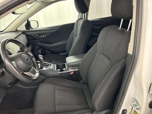 2022 Subaru Legacy Premium