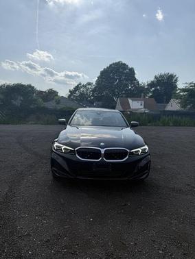2024 BMW 330 i xDrive