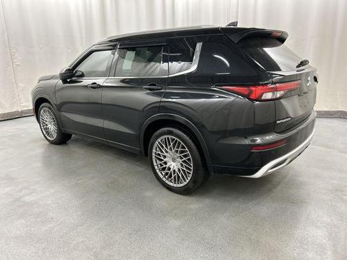 2022 Mitsubishi Outlander SEL 2.5 2WD