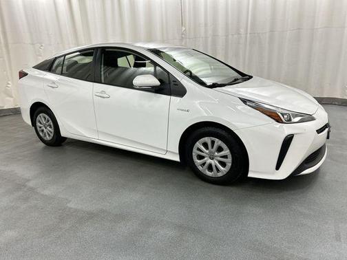 2019 Toyota Prius L