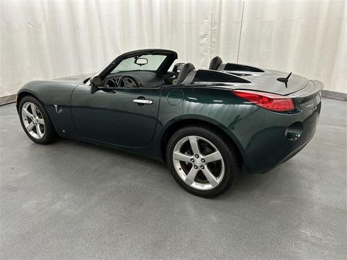 2008 Pontiac Solstice Base