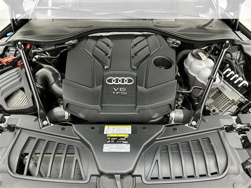 2022 Audi A8 L 55 TFSI quattro Tiptronic