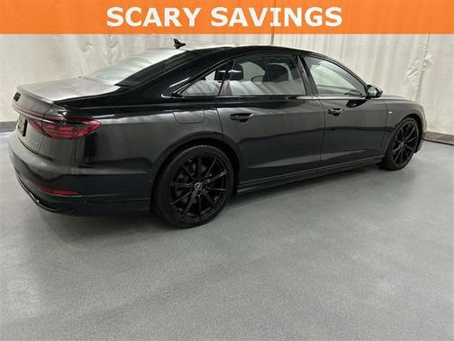 2022 Audi A8 L 55 TFSI quattro Tiptronic