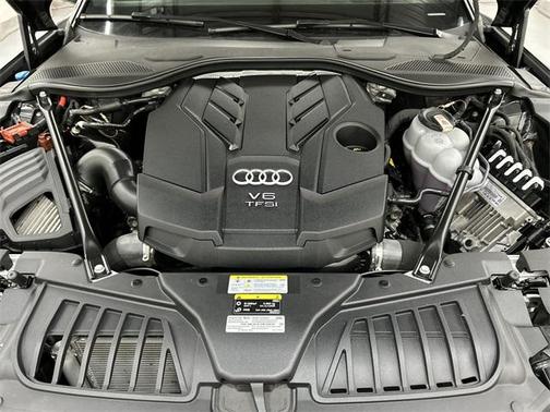 2022 Audi A8 L 55 TFSI quattro Tiptronic