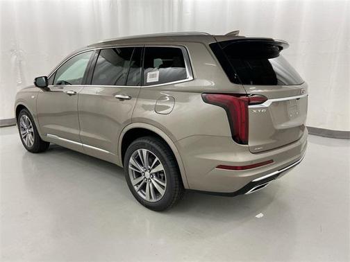 2023 Cadillac XT6 Premium Luxury AWD