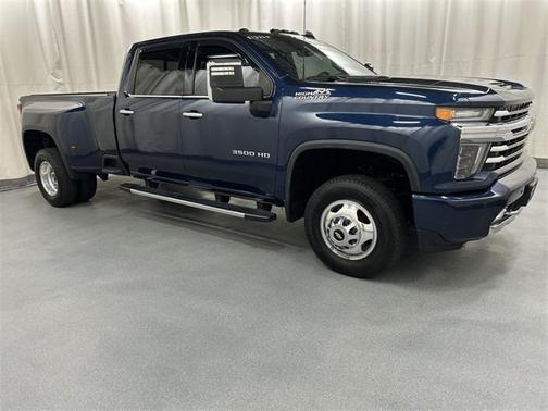 2022 Chevrolet Silverado 3500 High Country