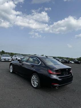 2024 BMW 330 i xDrive