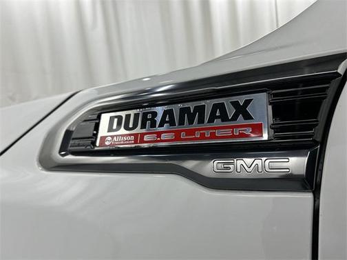 2023 GMC Sierra 2500 AT4