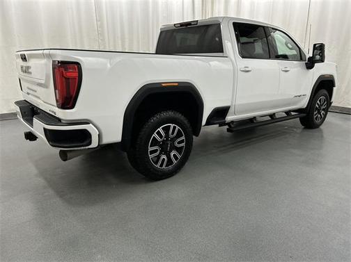 2023 GMC Sierra 2500 AT4