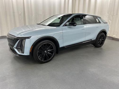 2025 Cadillac LYRIQ Sport w/1SJ