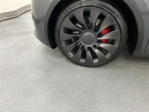 2023 Tesla Model Y Performance Dual Motor All-Wheel Drive