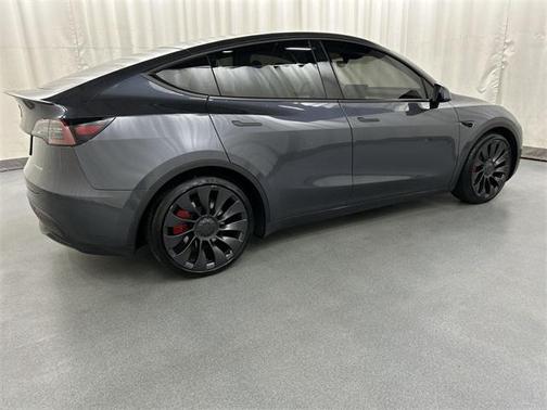 2023 Tesla Model Y Performance Dual Motor All-Wheel Drive