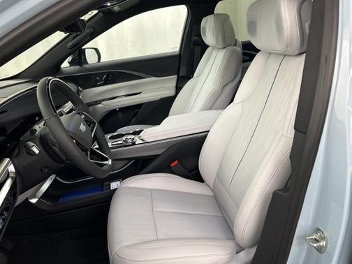 2025 Cadillac LYRIQ Sport w/1SJ