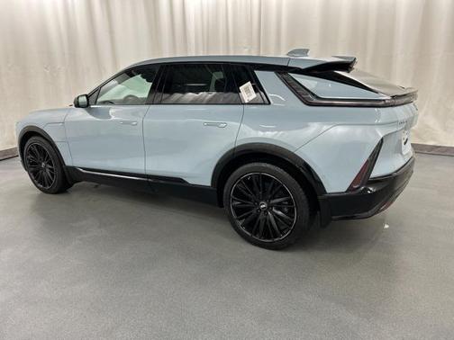 2025 Cadillac LYRIQ Sport w/1SJ