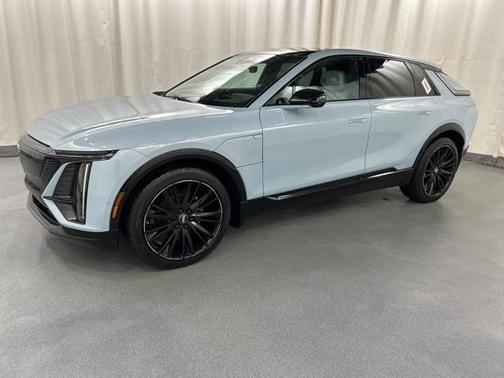 2025 Cadillac LYRIQ Sport w/1SJ