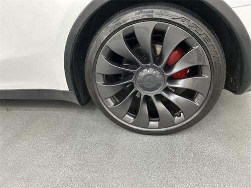2022 Tesla Model Y Performance Dual Motor All-Wheel Drive