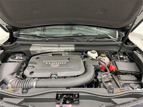 2022 Cadillac XT4 Luxury