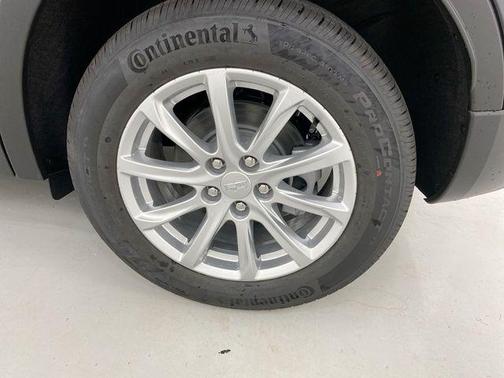 2022 Cadillac XT4 Luxury