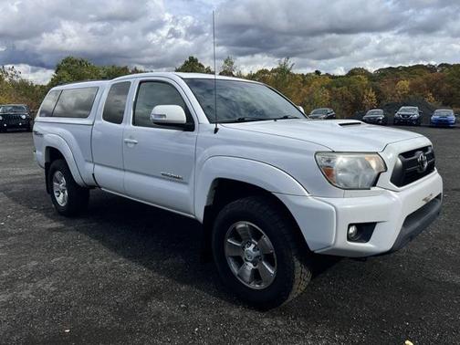 2014 Toyota Tacoma Base