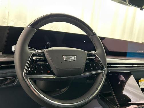 2025 Cadillac Escalade IQ Sport 2