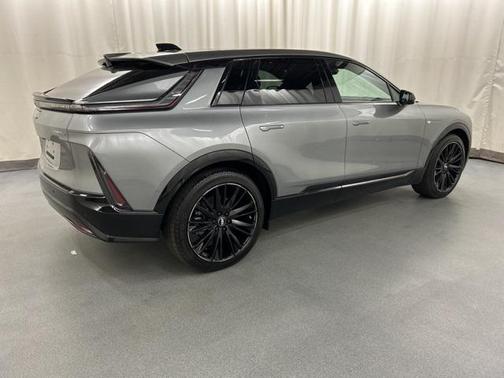 2025 Cadillac LYRIQ Sport w/1SJ