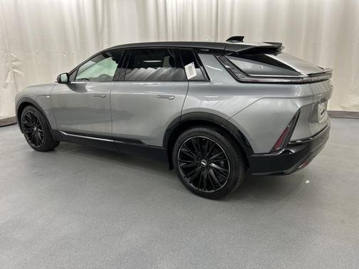 2025 Cadillac LYRIQ Sport w/1SJ