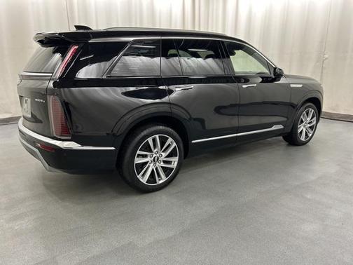 2026 Cadillac VISTIQ Luxury