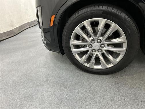 2023 Cadillac XT6 Premium Luxury AWD