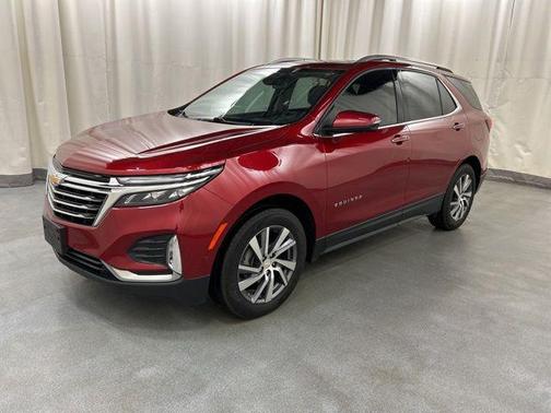 Cherry Red Tintcoat 2022 Chevrolet Equinox Premier w/1LZ