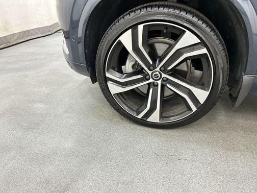 Denim Blue Metallic 2024 Volvo XC90 B6 Ultimate Bright Theme 7-Seater