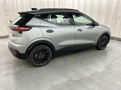 Sterling Gray Metallic 2027 Chevrolet Bolt RS FWD
