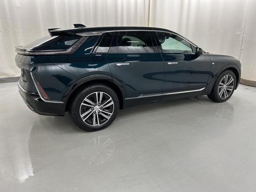 2025 Cadillac LYRIQ Luxury w/1SC