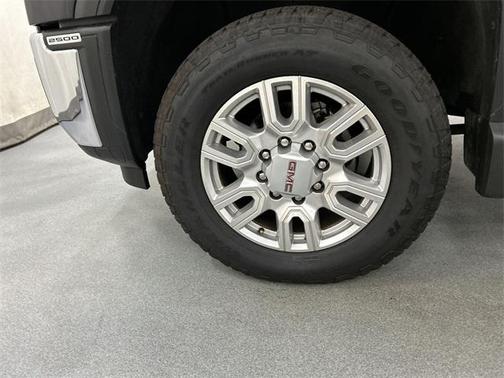 2024 GMC Sierra 2500 SLT