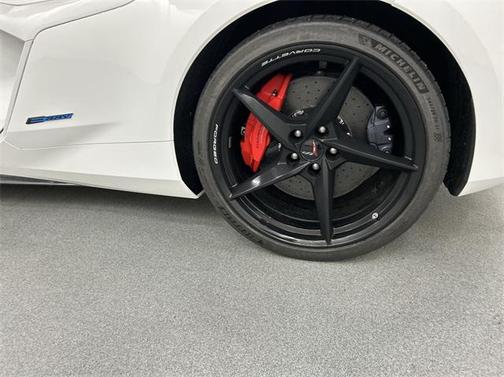 2025 Chevrolet Corvette E-Ray RWD Coupe 2LZ