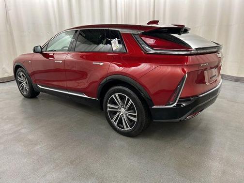 Radiant Red Tintcoat 2026 Cadillac LYRIQ Luxury