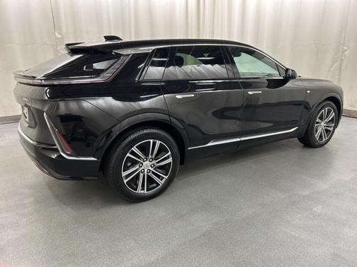 2025 Cadillac LYRIQ Luxury