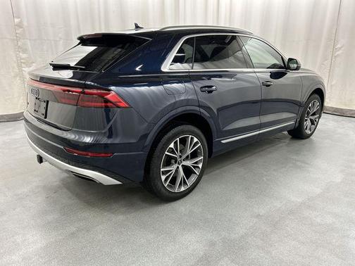 2024 Audi Q8 55 Premium Plus