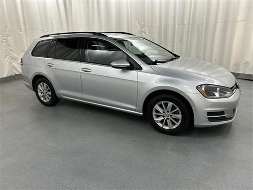 2017 Volkswagen Golf SportWagen TSI S