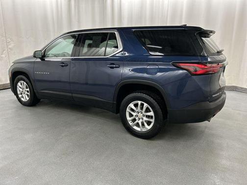 2022 Chevrolet Traverse LS