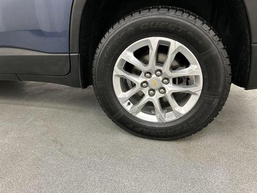 2022 Chevrolet Traverse LS
