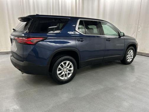 2022 Chevrolet Traverse LS