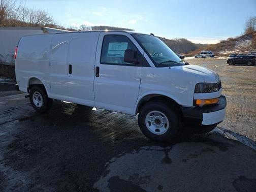 2025 Chevrolet Express 3500 RWD 3500 Regular Wheelbase WT